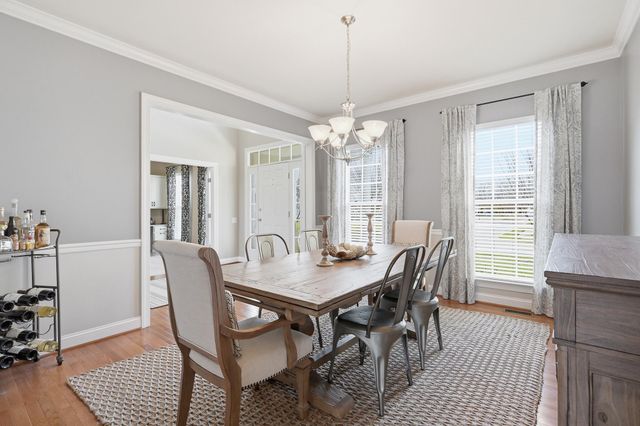 300 E FURROW LN, Newark, DE 19702