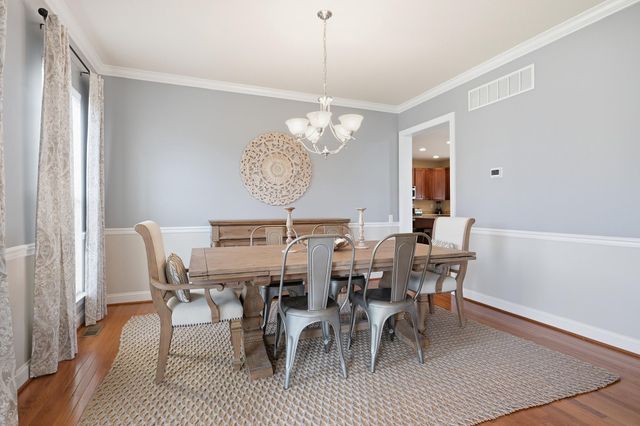 300 E FURROW LN, Newark, DE 19702