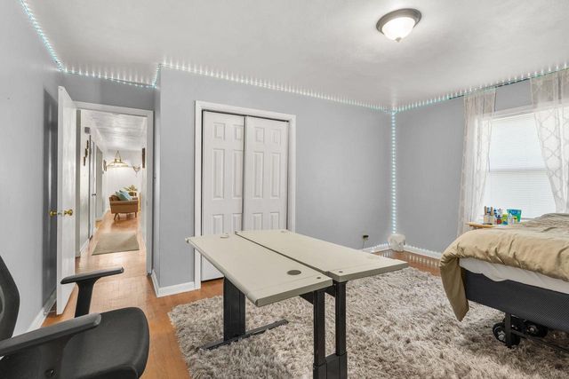 2715 W 1ST AVENUE, Appleton, WI 54914