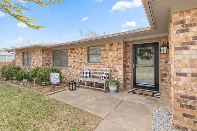 1209 Balboa Street, Denison, TX 75020