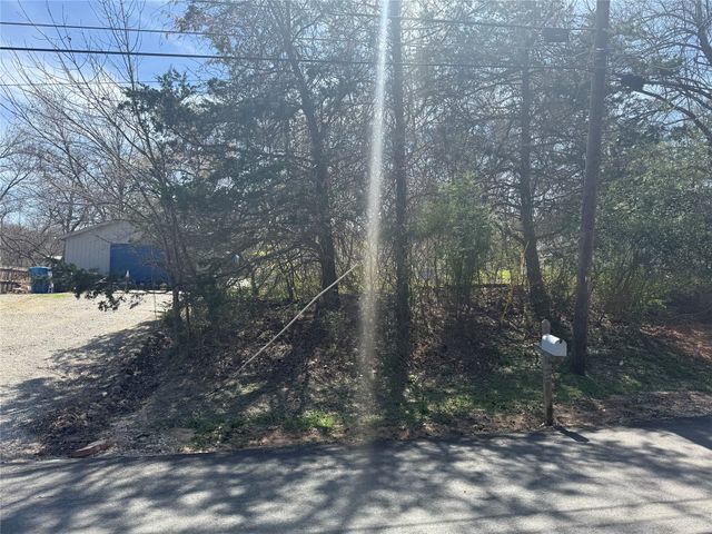 620 E Shepherd Street, Denison, TX 75021