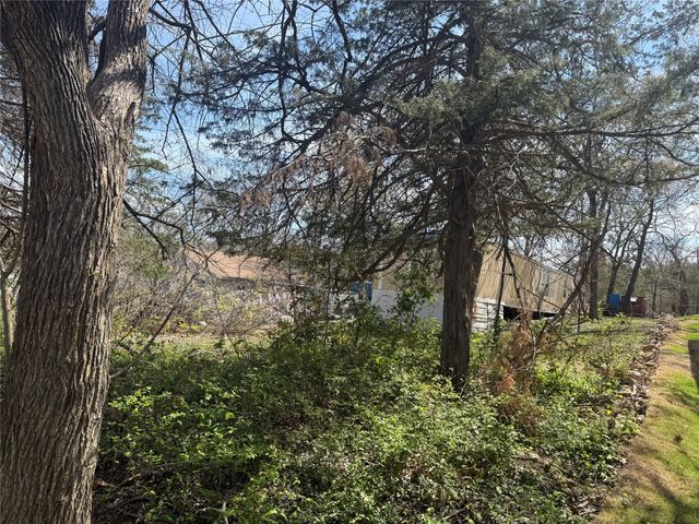 620 E Shepherd Street, Denison, TX 75021