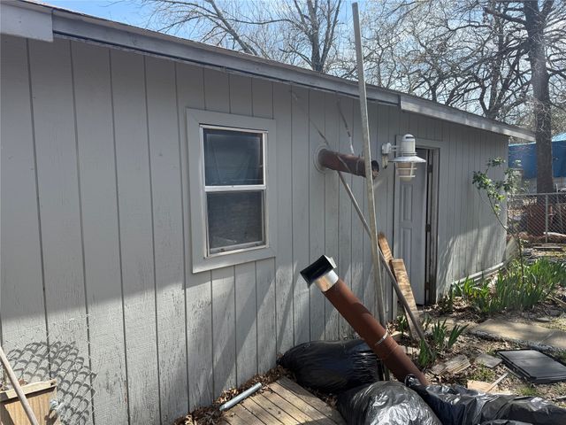 620 E Shepherd Street, Denison, TX 75021