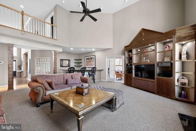 50 CAMEO DR, Cherry Hill, NJ 08003