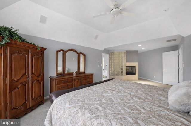 50 CAMEO DR, Cherry Hill, NJ 08003