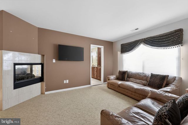 50 CAMEO DR, Cherry Hill, NJ 08003
