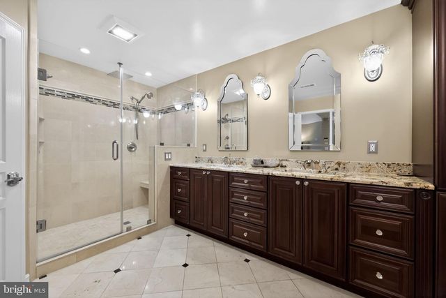 50 CAMEO DR, Cherry Hill, NJ 08003