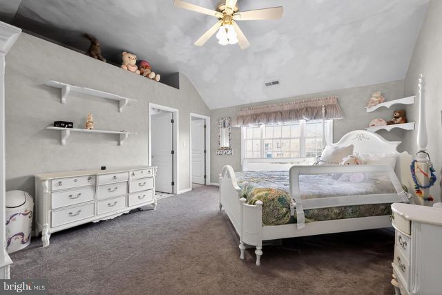 50 CAMEO DR, Cherry Hill, NJ 08003