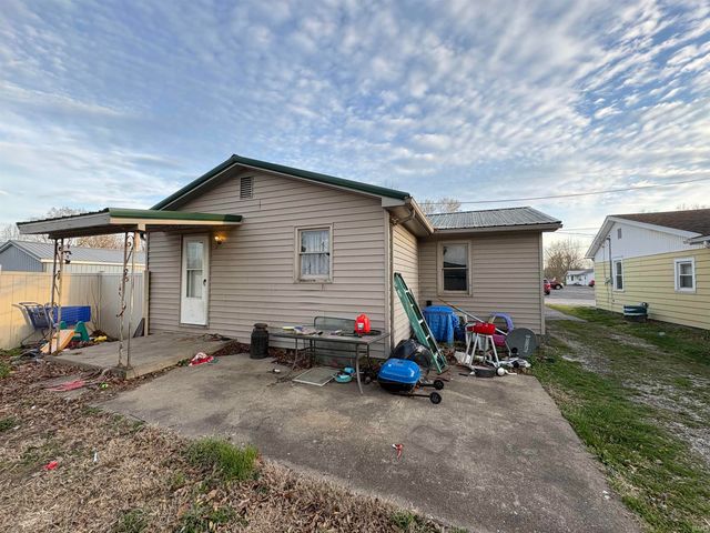 823 W Wood Street, Princeton, IN 47670