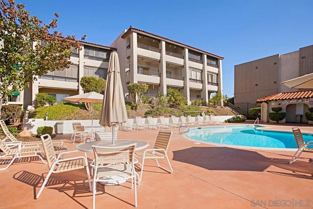 2530 Clairemont Dr 311, San Diego, CA 92117