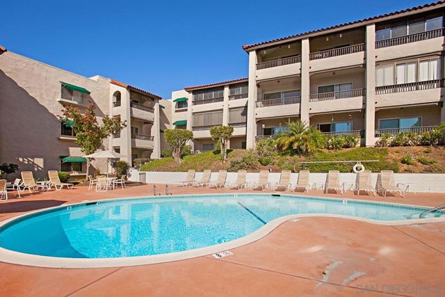 2530 Clairemont Dr 311, San Diego, CA 92117