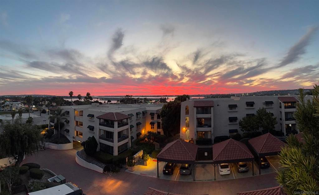 2530 Clairemont Dr 311, San Diego, CA 92117