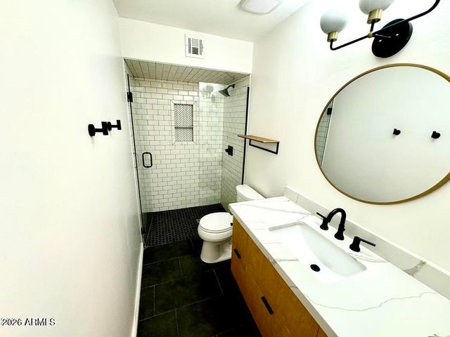 3635 E BLOOMFIELD Road, Phoenix, AZ 85032
