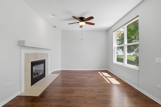 11832 Kensington Drive, Huntley, IL 60142