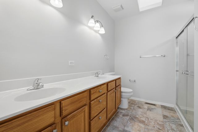11832 Kensington Drive, Huntley, IL 60142