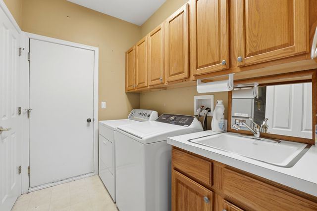 11832 Kensington Drive, Huntley, IL 60142