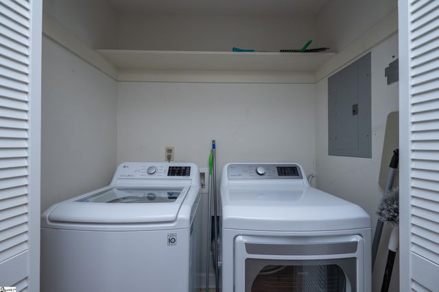 23 Bear Grass Court, Greenville, SC 29605