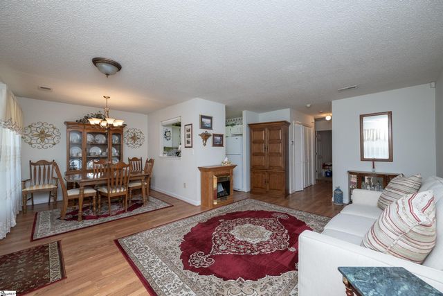 23 Bear Grass Court, Greenville, SC 29605