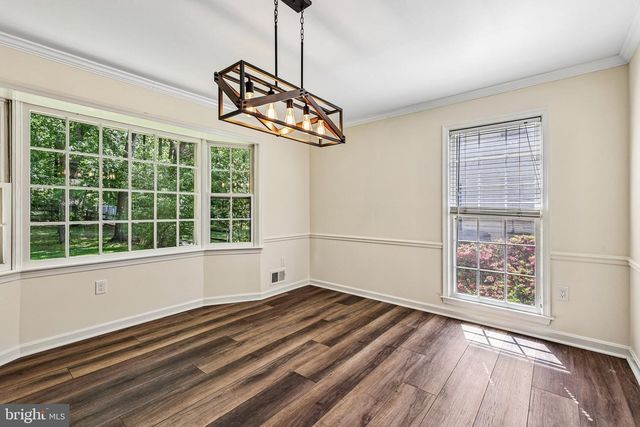 2484 FREETOWN DR, Reston, VA 20191