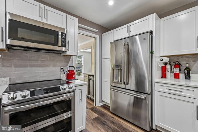 2484 FREETOWN DR, Reston, VA 20191