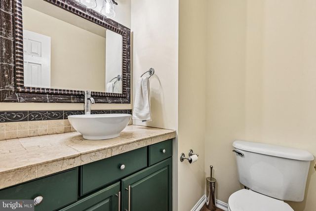 2484 FREETOWN DR, Reston, VA 20191