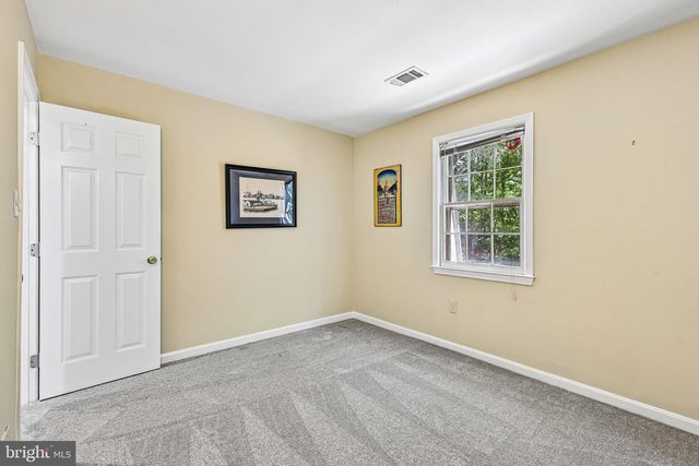2484 FREETOWN DR, Reston, VA 20191
