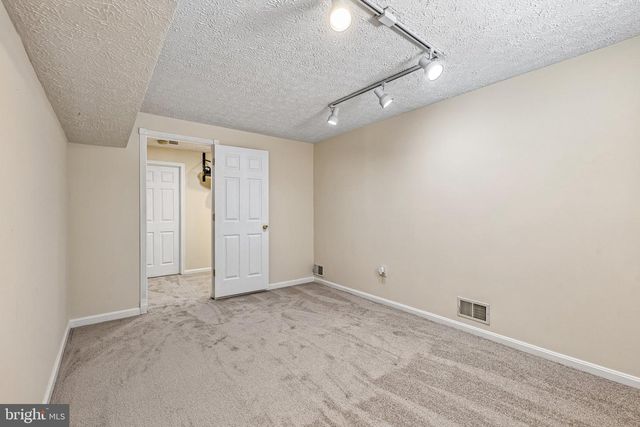 2484 FREETOWN DR, Reston, VA 20191