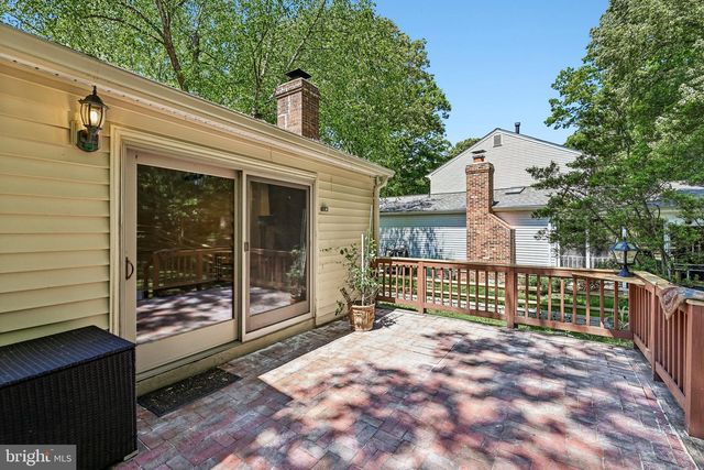 2484 FREETOWN DR, Reston, VA 20191