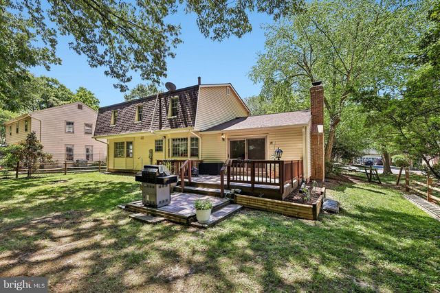 2484 FREETOWN DR, Reston, VA 20191
