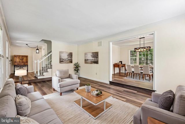 2484 FREETOWN DR, Reston, VA 20191
