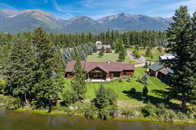 13544 River Run Loop, Bigfork, MT 59911