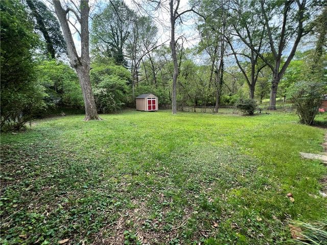 1369 Longview Drive, Gainesville, GA 30501