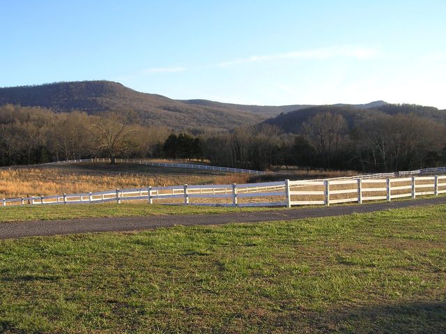 4114 Lower East Valley Road, Dunlap, TN 37327