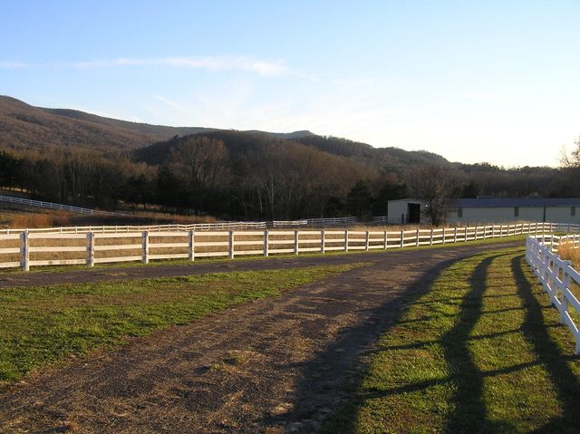 4114 Lower East Valley Road, Dunlap, TN 37327