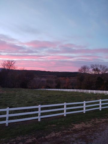 4114 Lower East Valley Road, Dunlap, TN 37327