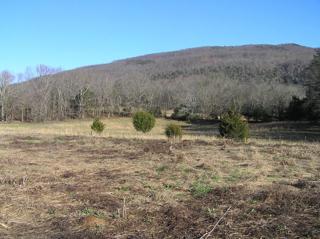 4114 Lower East Valley Road, Dunlap, TN 37327
