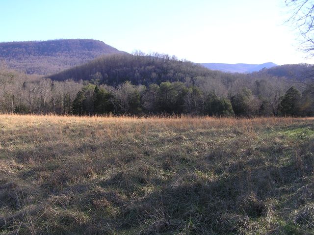 4114 Lower East Valley Road, Dunlap, TN 37327