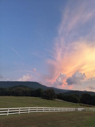 4114 Lower East Valley Road, Dunlap, TN 37327