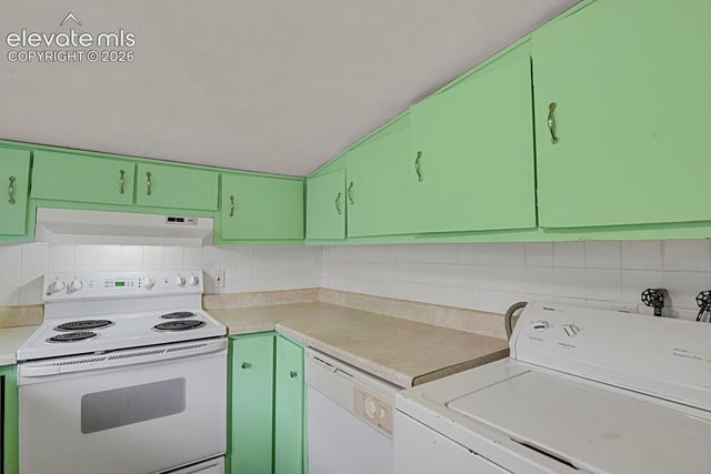 860 Prospect Place, Manitou Springs, CO 80829