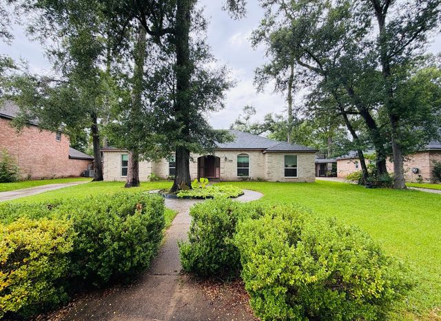 2123 Lakeville Drive, Houston, TX 77339