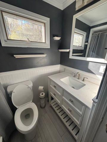 33 N Breault Street, Westport, MA 02790
