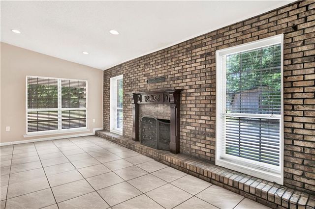 8461 Bayou Drive, Bayou La Batre, AL 36509