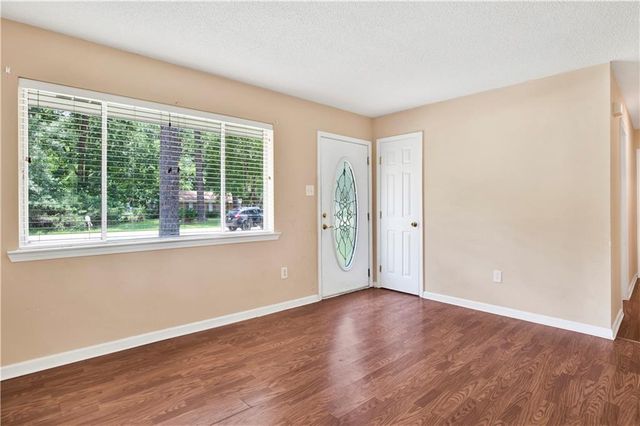 8461 Bayou Drive, Bayou La Batre, AL 36509