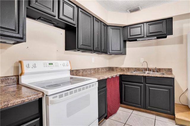 8461 Bayou Drive, Bayou La Batre, AL 36509