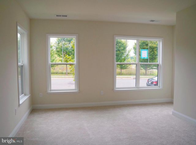 43229 CLARENDON SQ, Ashburn, VA 20148