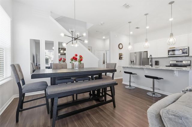 2201 STANDING ROCK CIRCLE, Oakland, FL 34787