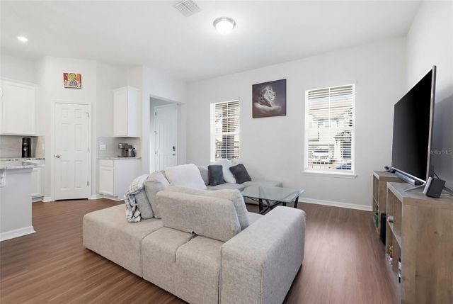 2201 STANDING ROCK CIRCLE, Oakland, FL 34787