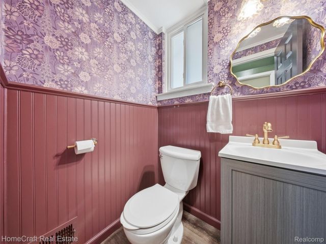 32463 STEINHAUER Street, Westland, MI 48186