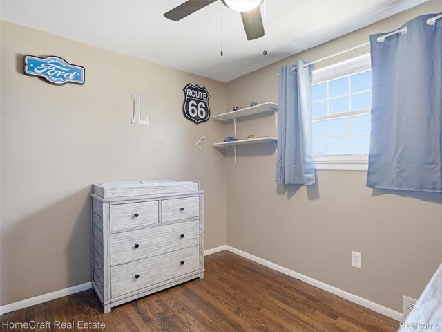 32463 STEINHAUER Street, Westland, MI 48186