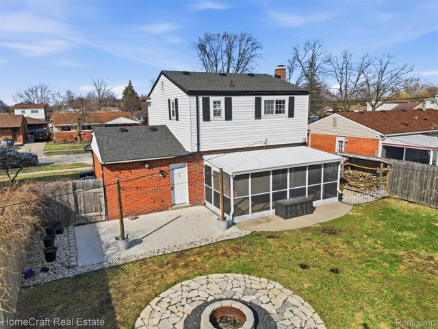 32463 STEINHAUER Street, Westland, MI 48186